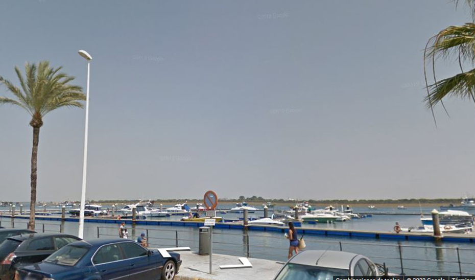 Zona del club naútico de Punta Umbría (Google Maps).